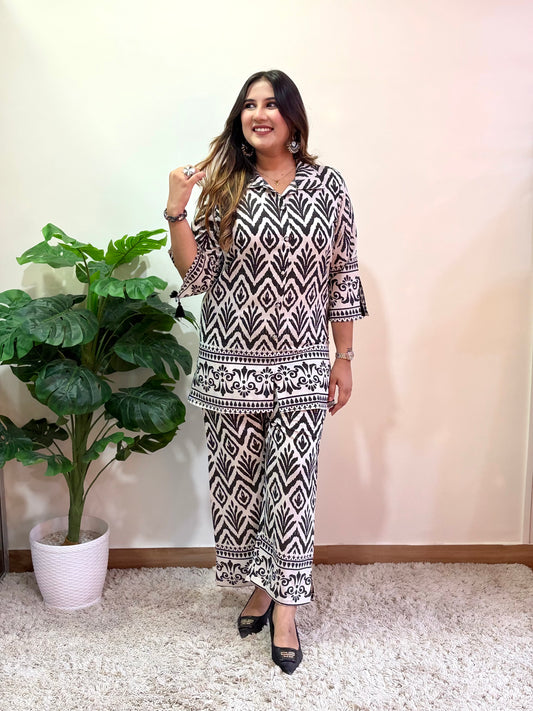 Black And White Printed Cord Set