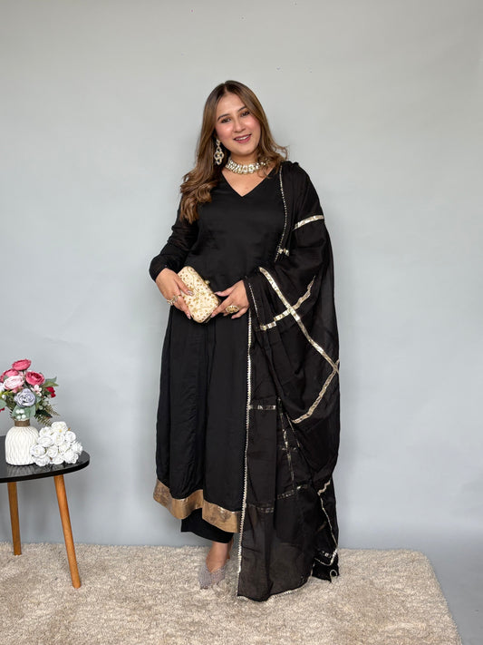 Classy Black Dupatta Set