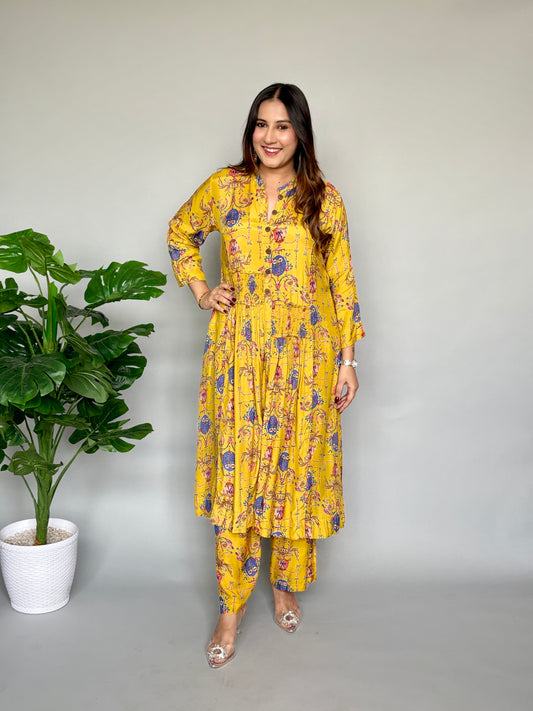 Yellow printed Voluminous Set