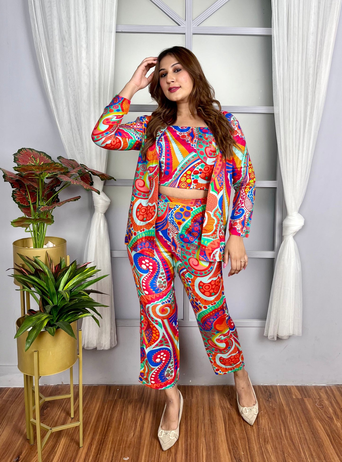 Multi-Coloured Abstract Printed Set