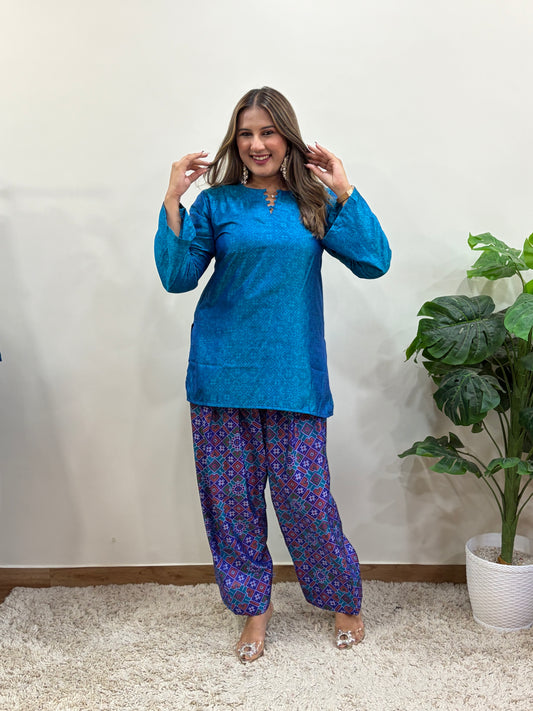Peacock Blue Patola Print Co-ord Set